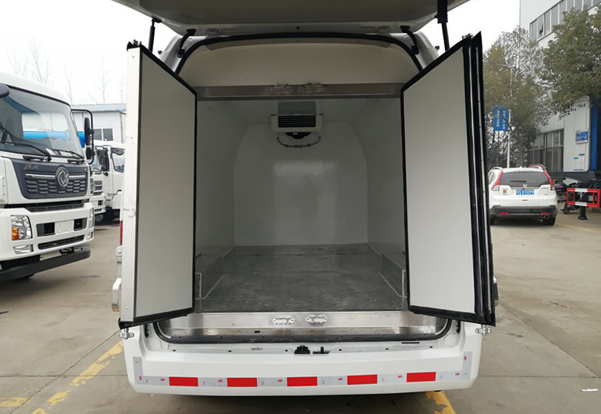 福田G7面包冷藏車(chē)國(guó)六